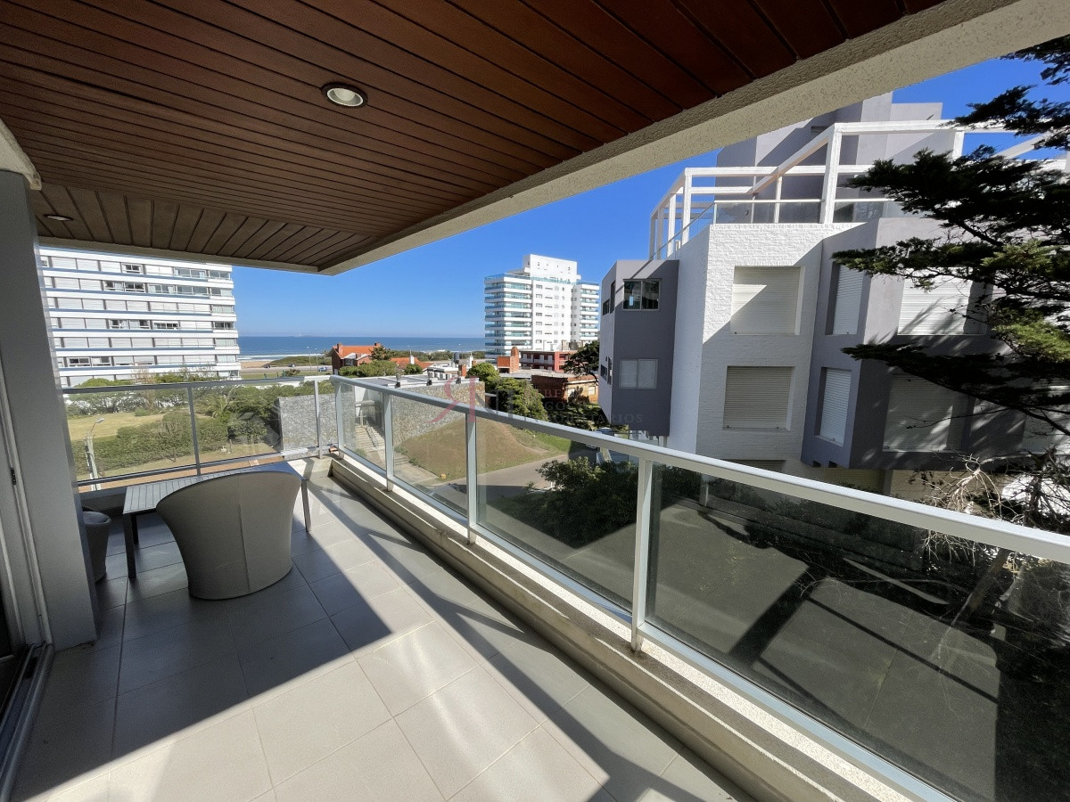 Brava - GoPunta - Portal Inmobiliario de Punta del Este - Maldonado