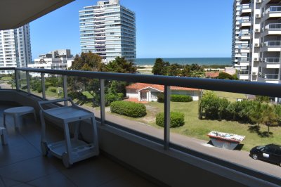 Terraza con parrillero propio, vista al mar, Wi Fi , aire acondicionado