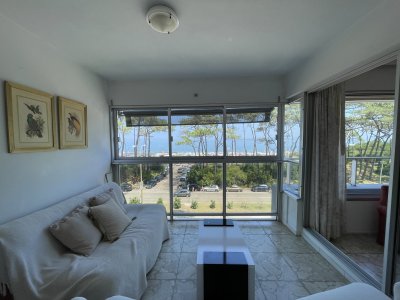 Frente al mar , terraza, linda vista, impecable 