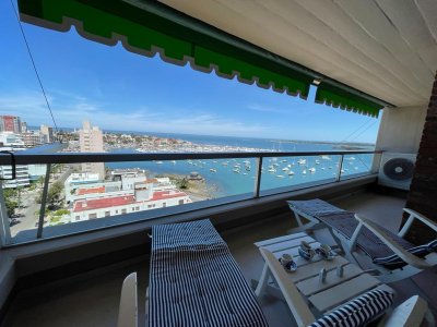 Excelente vista al Puerto, gran terraza para disfrutar a toda hora