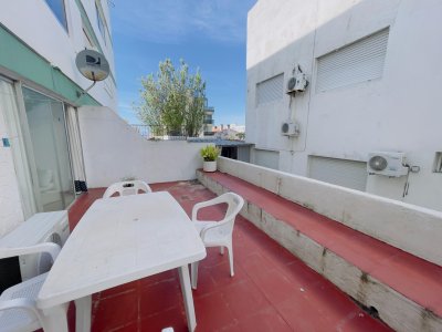 Gran terraza , luminoso