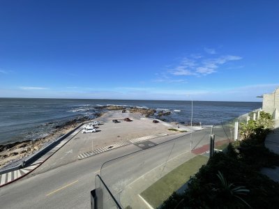 Pent House en Peninsula frente al mar con parrillero propio