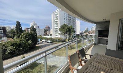 En muy buen estado, cómodo y prolijo