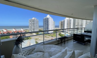 Gran Oportunidad!!!  Hermoso apartamento en muy buen edificio