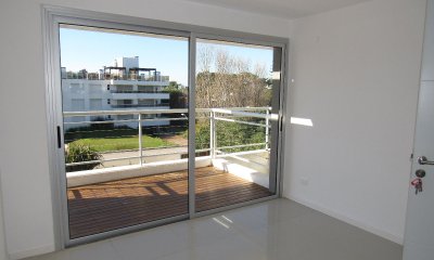 Terraza exclusiva con parrillero