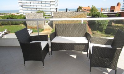 Apartamento a pasos del mar.