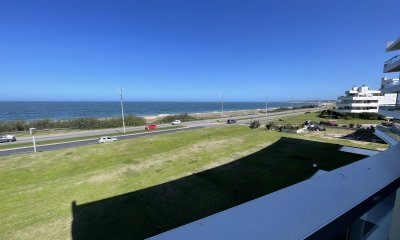 Primera fila, terraza, Edificio con buenos servicios