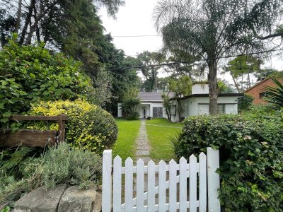 Zona residencial , totalmente reciclada.