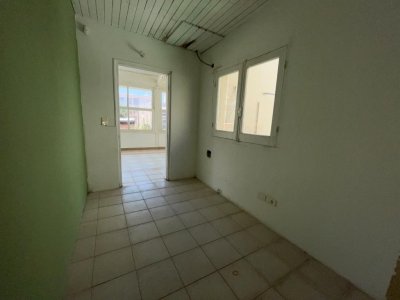 excelente local en peninsula esquinero con vista al mar , apto. gastronomia, muebleria,  - rni10938l