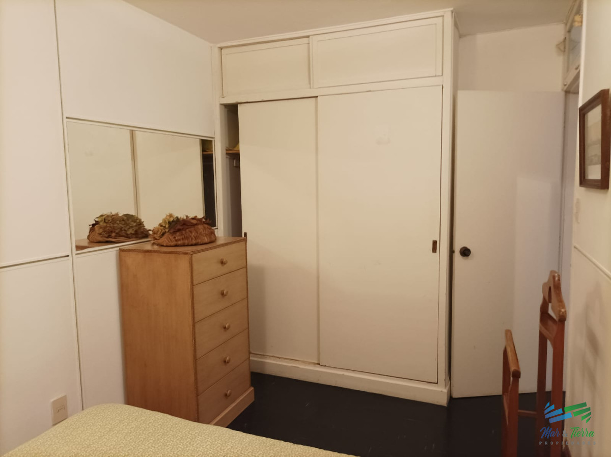 Apartamento ID.3859 - Alquilo Apartamento 3 dormitorios en Gorlero, Punta del Este.