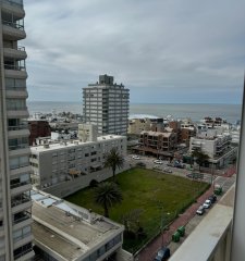 En venta apartamento 1 dormitorio con vista al mar, en Península, Punta del Este