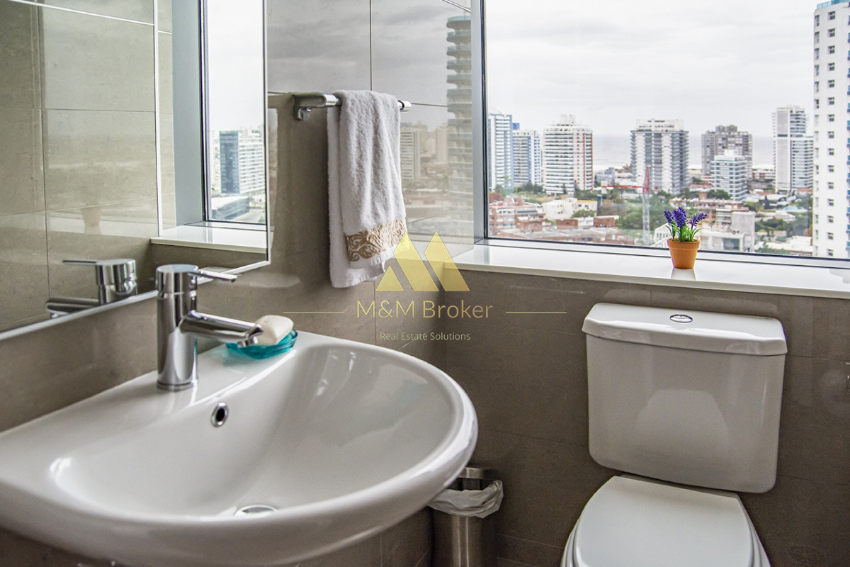 Apartamento ID.129 - Venta apartamento 3 suites, playa mansa