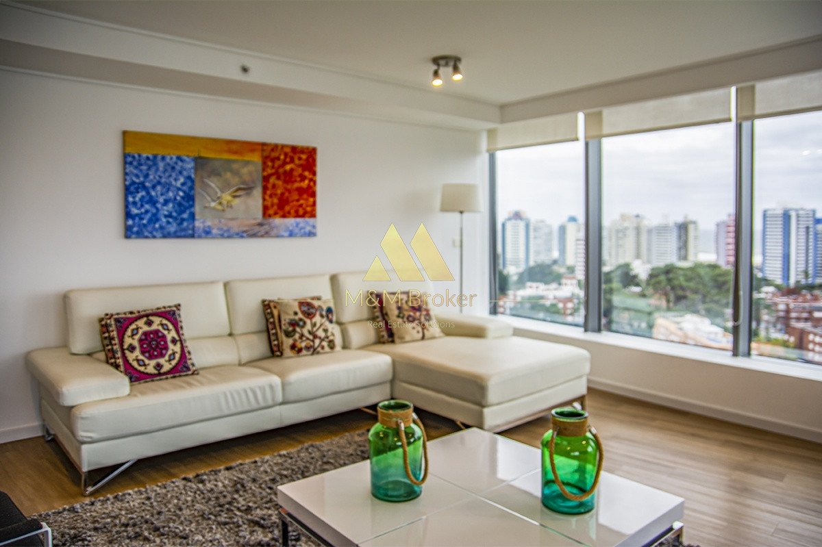 Apartamento ID.129 - Venta apartamento 3 suites, playa mansa