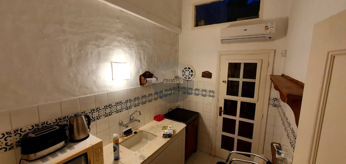 Casa ID.5958 - CASA EN VENTA 4 DORMITORIOS EL TESORO - LA BARRA