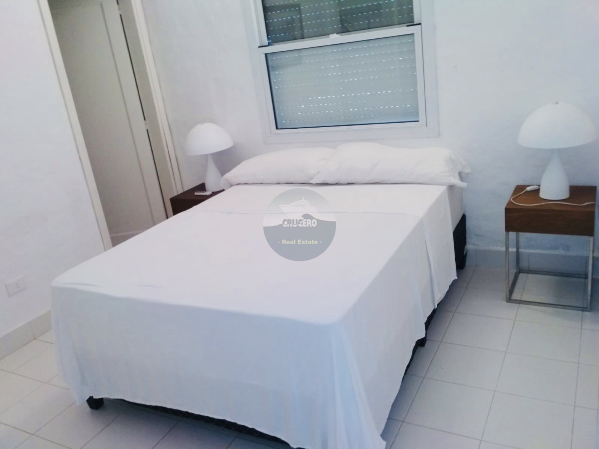Casa ID.5958 - CASA EN VENTA 4 DORMITORIOS EL TESORO - LA BARRA