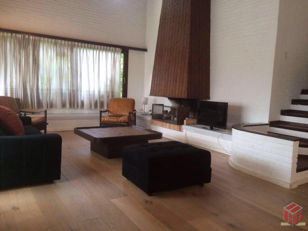 Casa ID.8262 - Espectacular casa en venta yo alquiler en zona mansa, Punta del Este!
