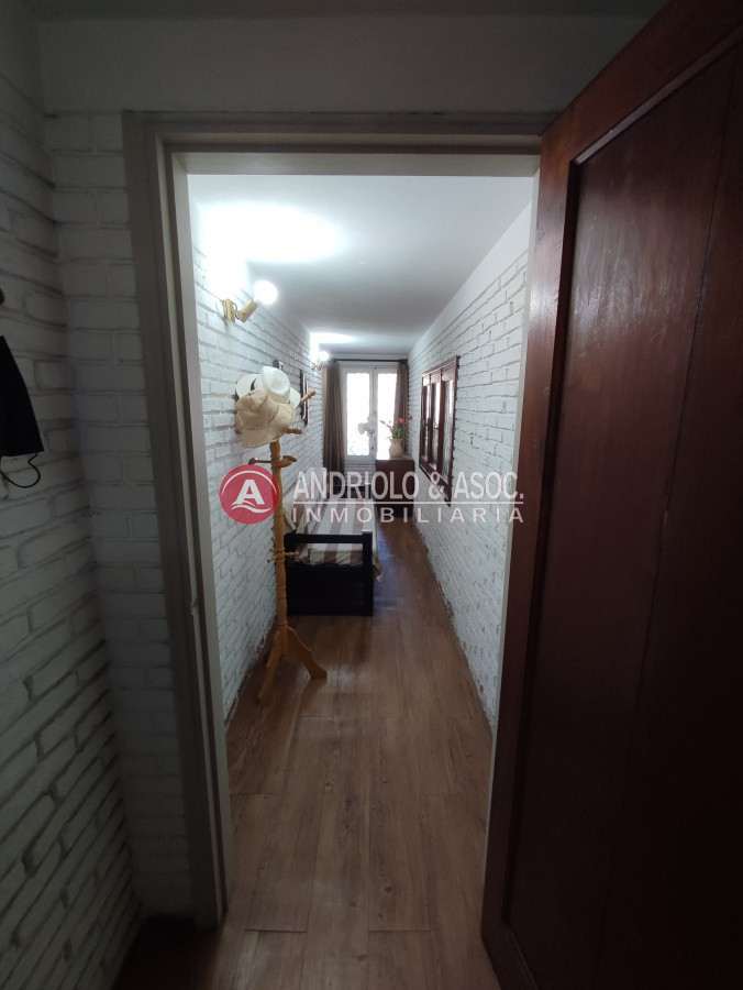 Casa ID.6710 - Punta del Este, área comercial Pda. 5