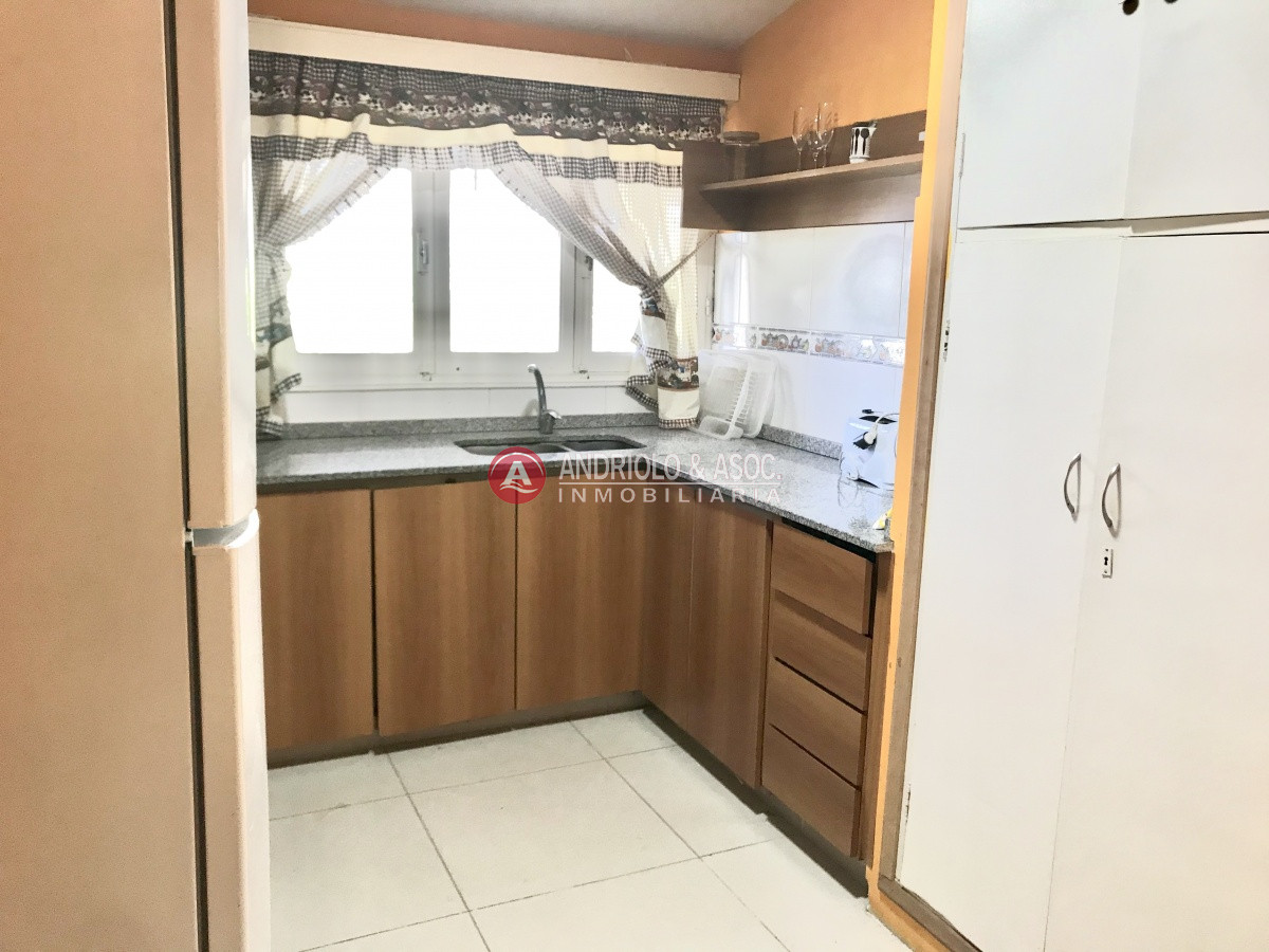 Casa ID.6710 - Punta del Este, área comercial Pda. 5