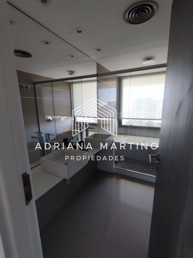 Apartamento ID.70056 - IV-Mansa Alexander Boulevard pent house