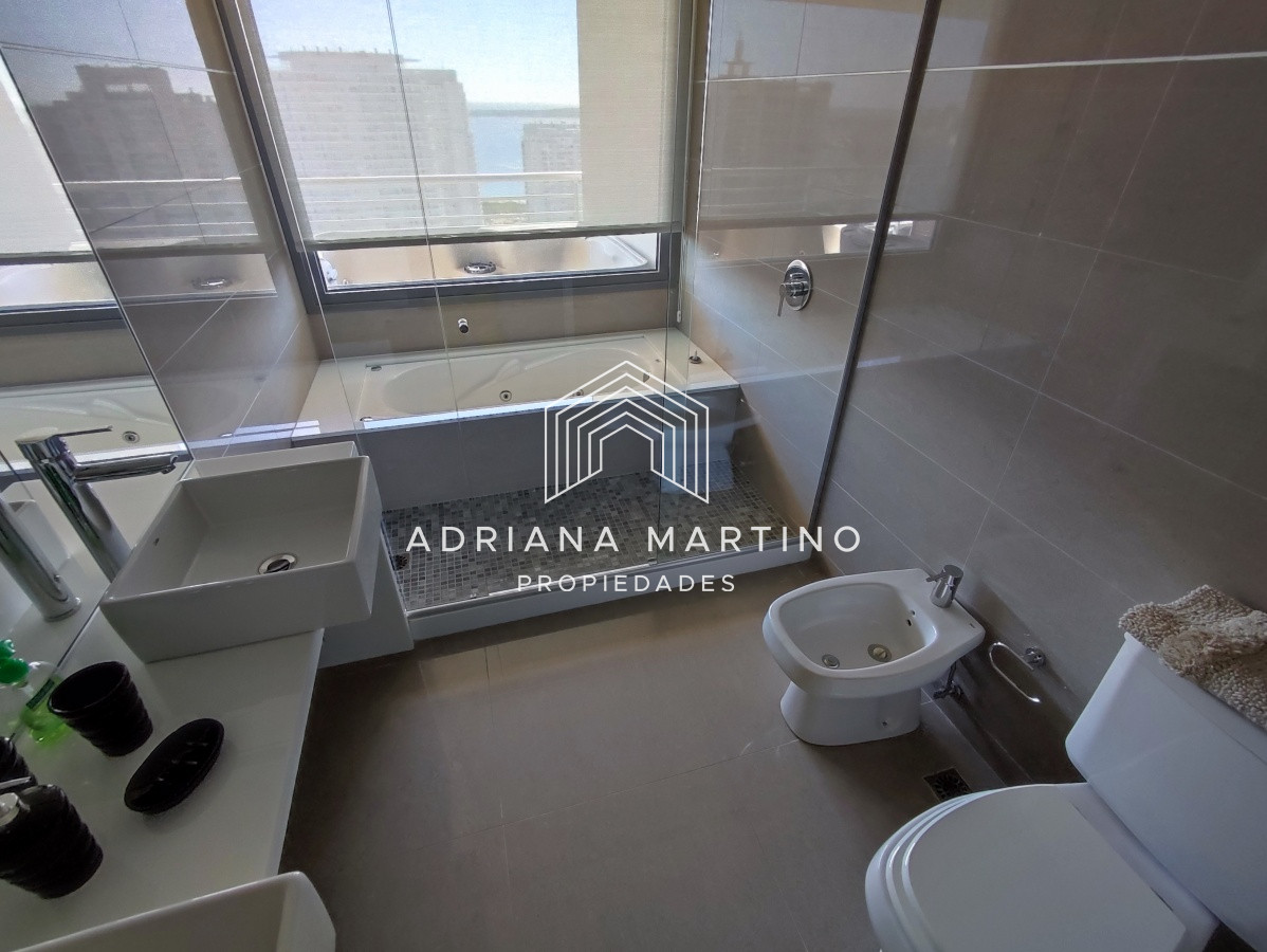 Apartamento ID.70056 - IV-Mansa Alexander Boulevard pent house