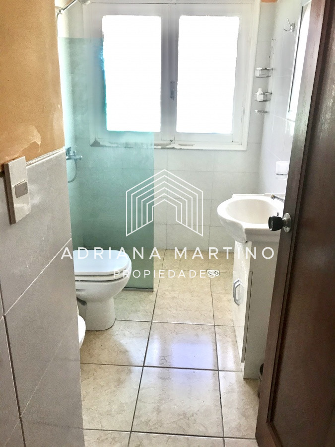 Casa ID.69335 - Punta del Este, área comercial Pda. 5