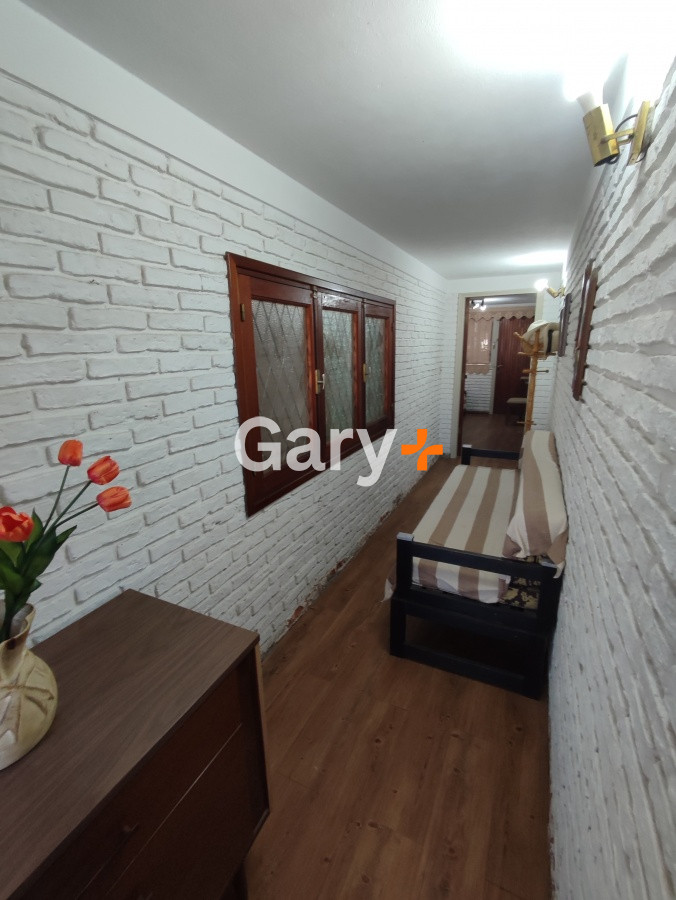 Casa ID.23330 - Punta del Este, área comercial Pda. 5
