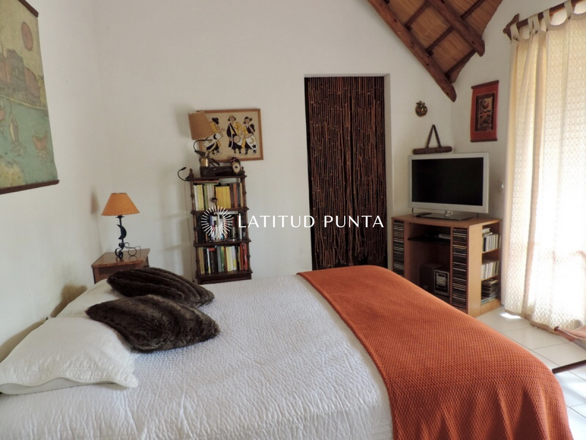 Camino a la Laguna - GoPunta - Portal Inmobiliario de Punta del Este - Maldonado