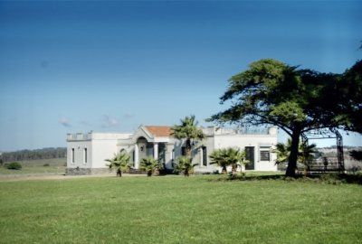 chacra importante en r. 39 con 700 m2. construidos - emp1719h