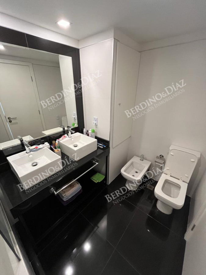 Apartamento ID.2609 - Artower de 2 dormitorios en piso alto en venta! 