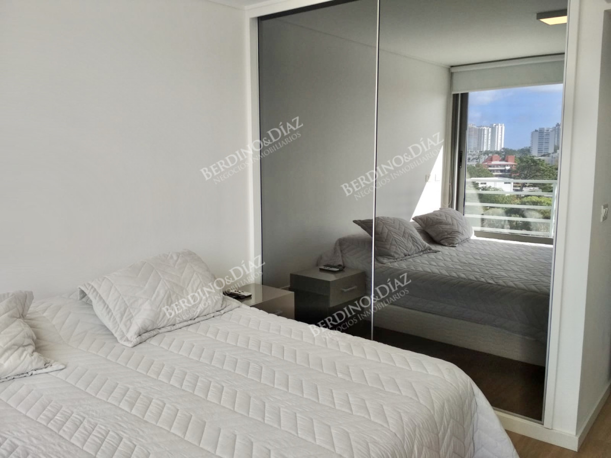 Apartamento ID.1065 - Apartamento en Venta Playa Mansa 