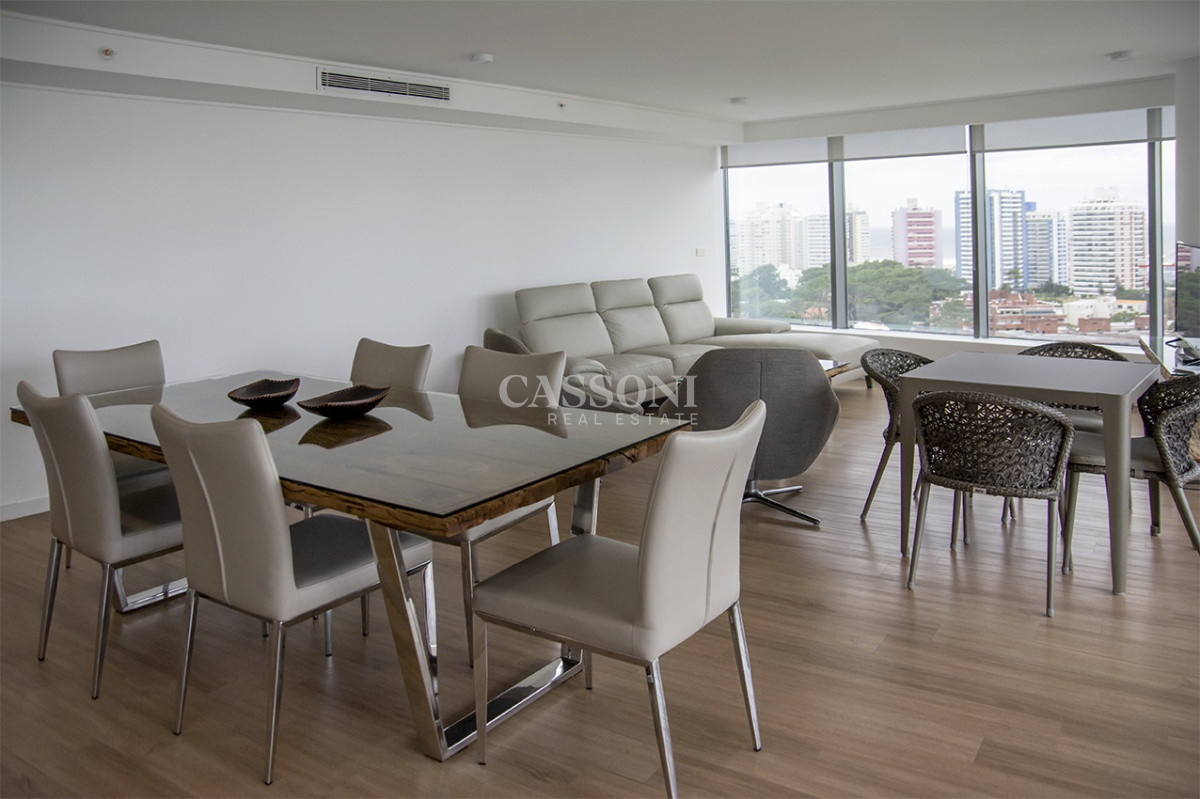 Apartamento ID.3913 - Venta Mansa Piso alto