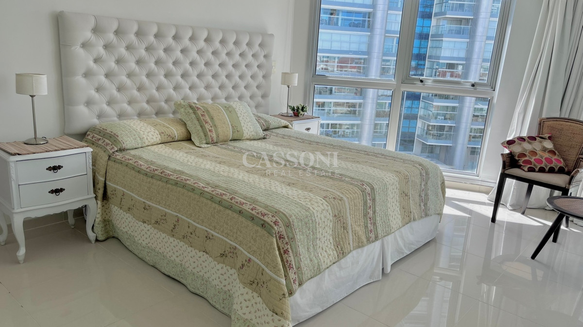 Apartamento ID.3387 - Apartamento de 3 dormitorios en venta en primeras paradas de playa mansa