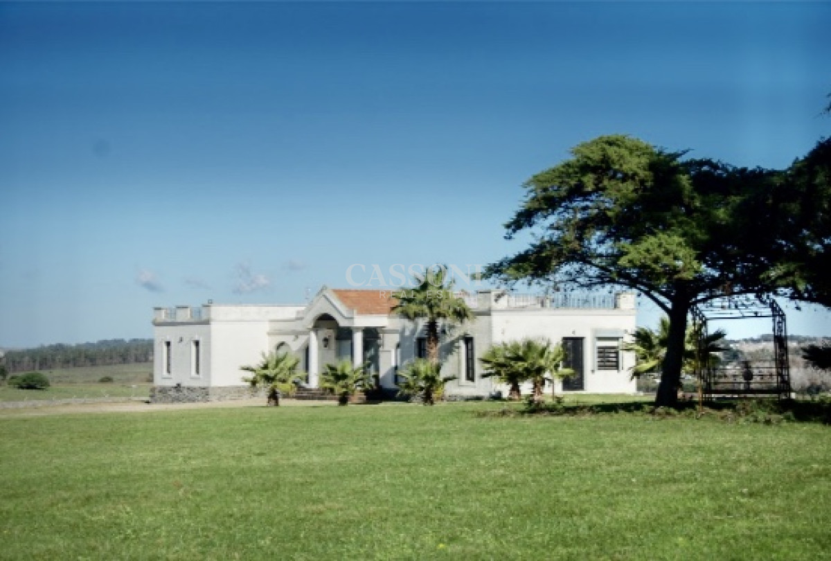 Chacra ID.3842 - Chacra importante en R. 39 con 700 m2. construidos