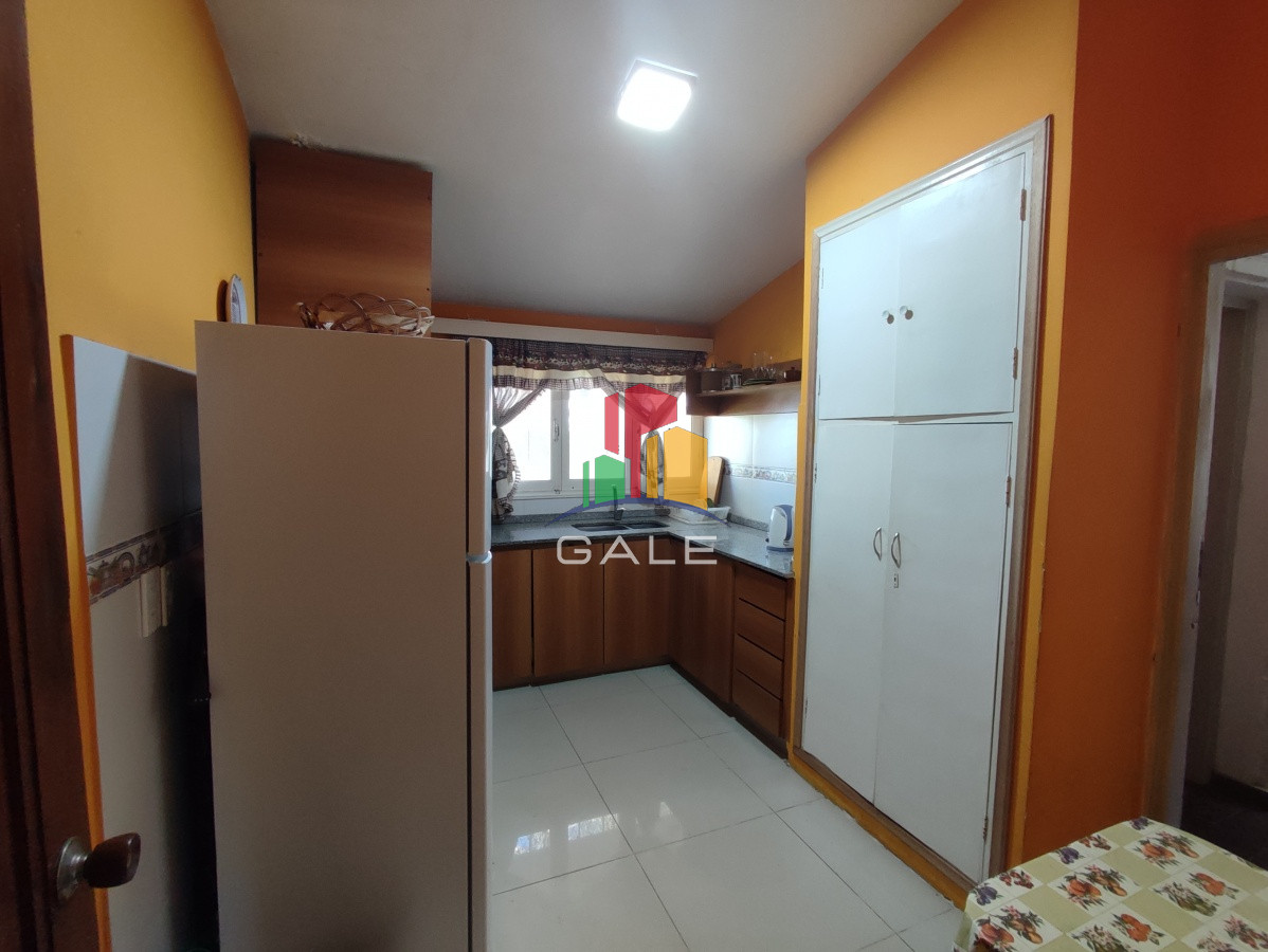 Casa ID.230 - Punta del Este, área comercial Pda. 5