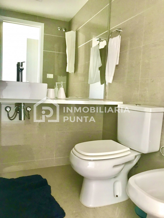 https://ri.com.uy/f/169-262/0/1200/0/0/0/74647aebc23215d7773a208864ff3051.jpg
