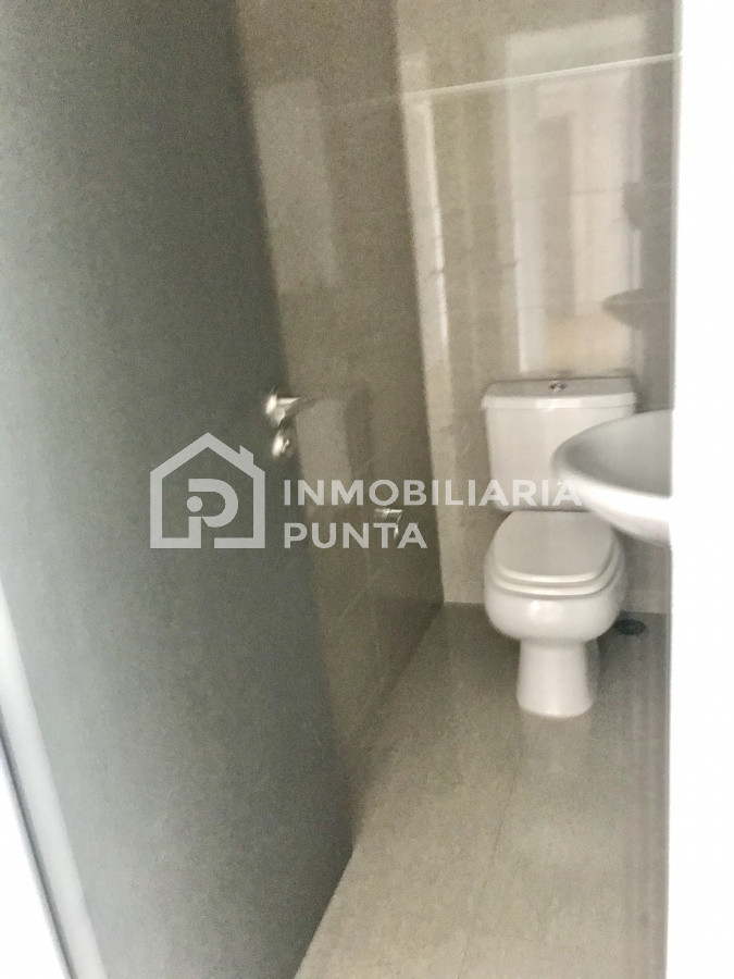 https://ri.com.uy/f/169-262/0/1200/0/0/0/7740e4ac812eaa148e02cea049d5c4e1.jpg