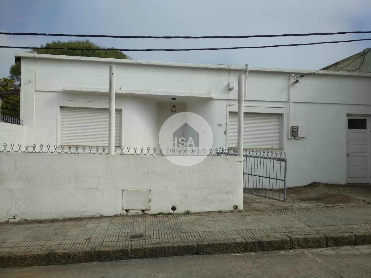 Casa ID.708 - Casa en Centro de San Carlos