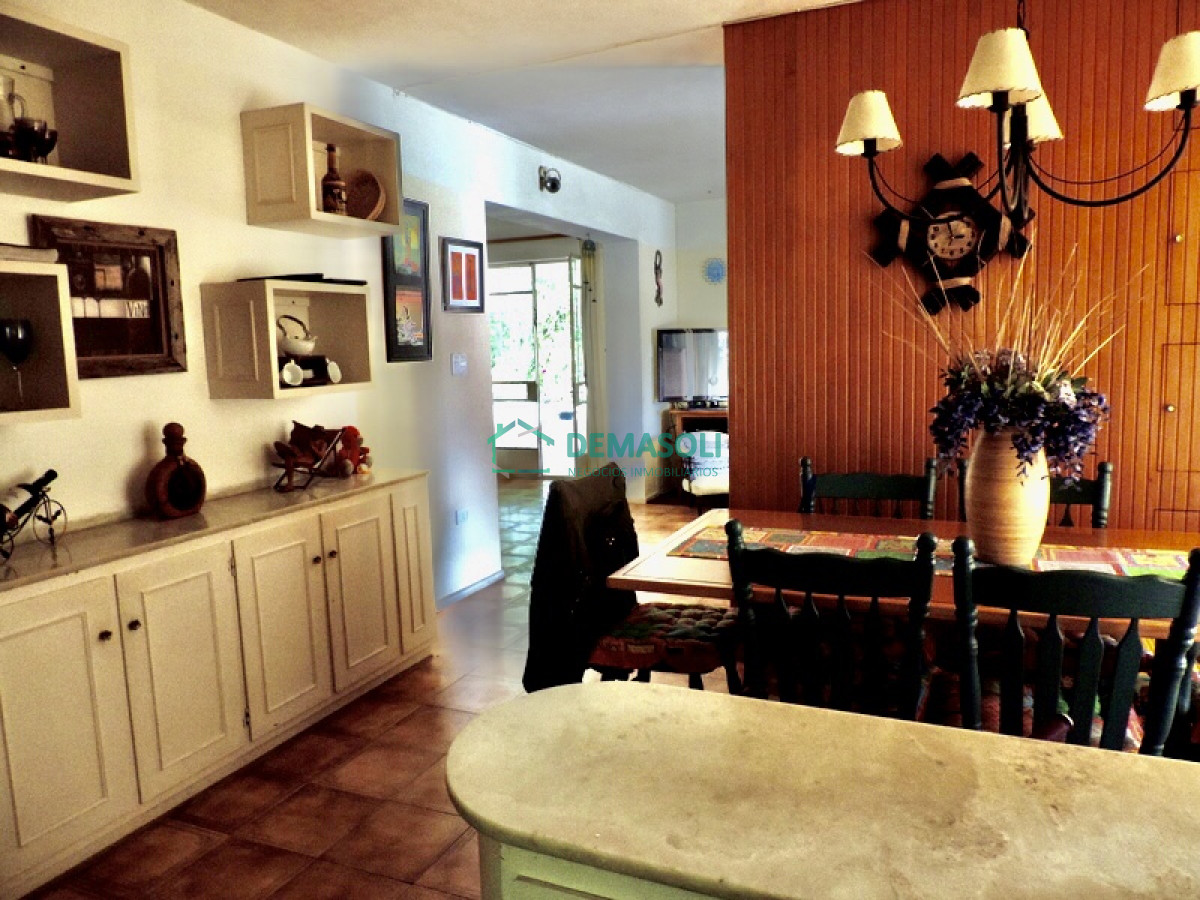 Casa ID.431 - Se vende hermosa casa Camino a la Laguna Maldonado