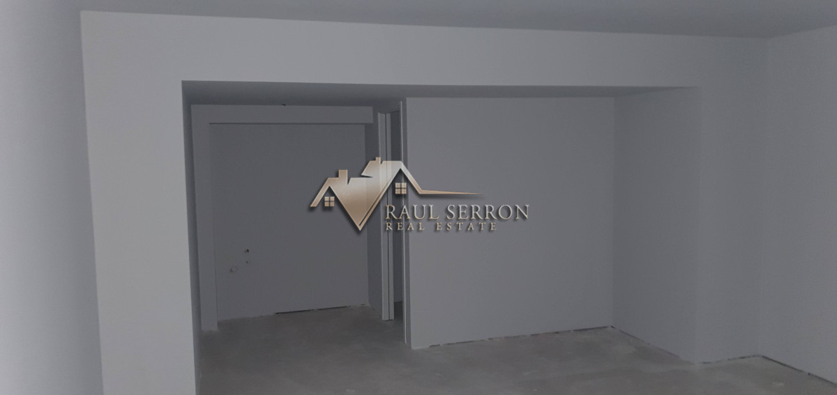 Local Comercial ID.2521 - ALQUILER ANUAL DE LOCAL COMERCIAL EN ROOSEVELT 