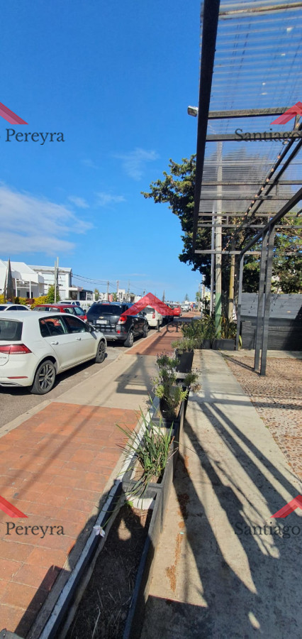 Local Comercial ID.6356 - Local en La Barra, La Barra