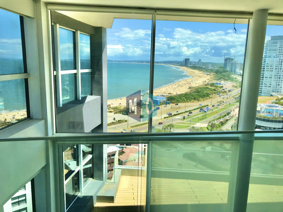 Apartamento ID.321 - Espectacular Pent House en Punta del Este