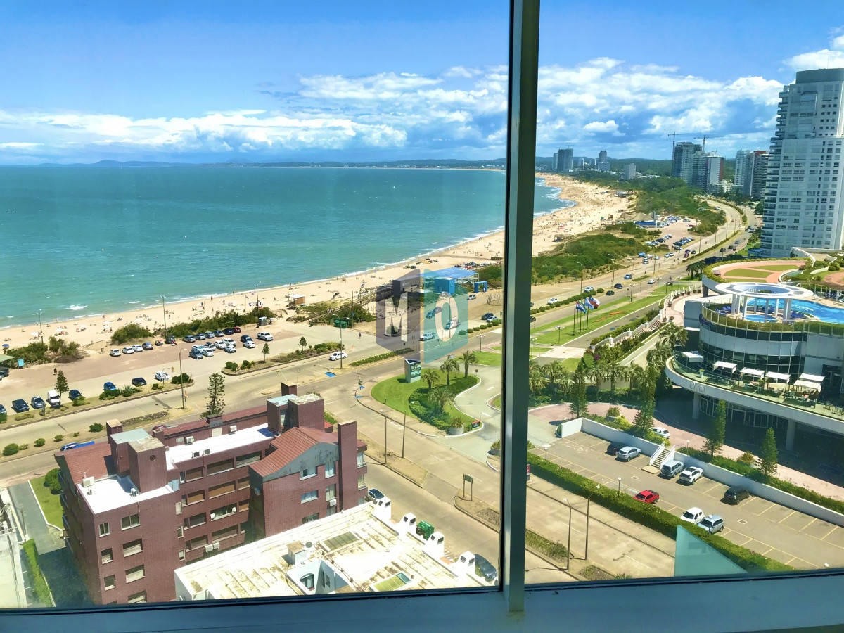 Apartamento ID.321 - Espectacular Pent House en Punta del Este