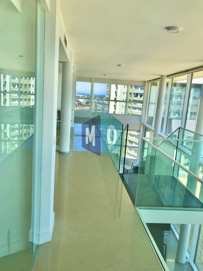 Apartamento ID.321 - Espectacular Pent House en Punta del Este
