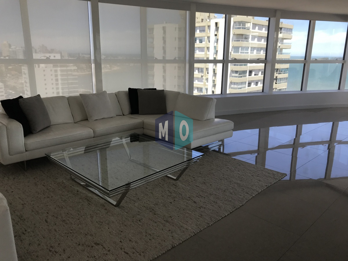 Apartamento ID.321 - Espectacular Pent House en Punta del Este