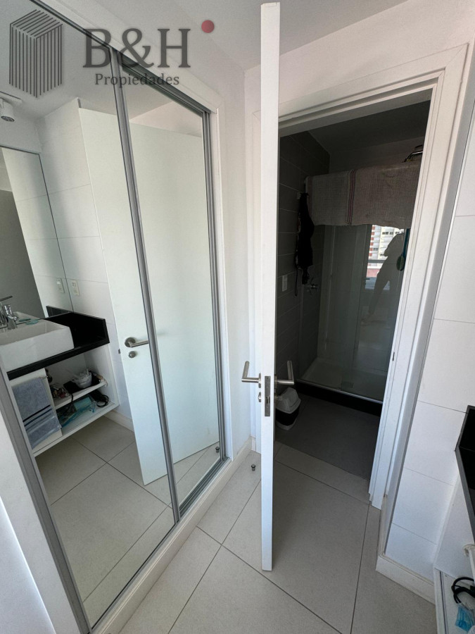 Apartamento ID.3619 - Alquiler apto en Peninsula
