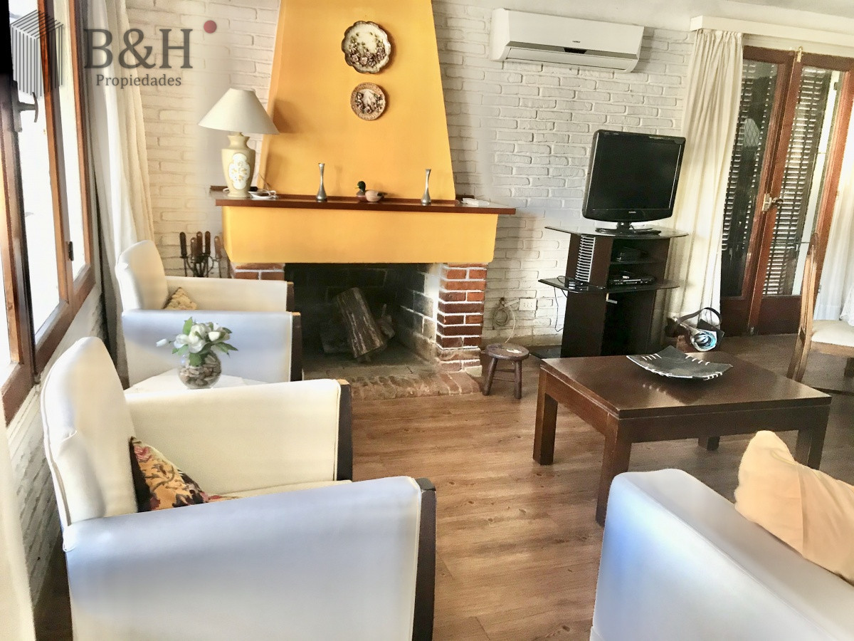 Los Angeles - GoPunta - Portal Inmobiliario de Punta del Este - Maldonado