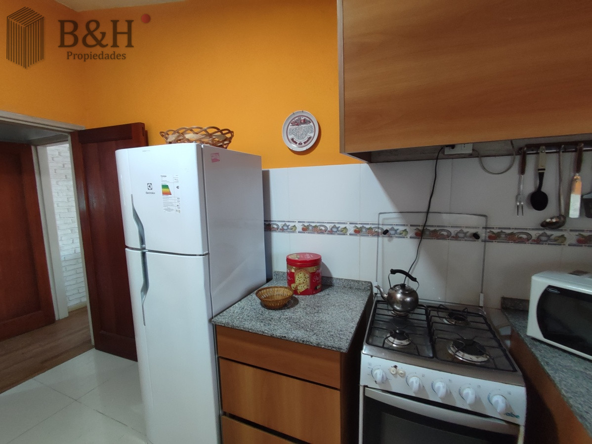 Casa ID.736 - Punta del Este, área comercial Pda. 5