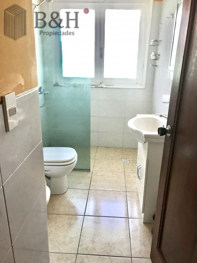 Casa ID.736 - Punta del Este, área comercial Pda. 5