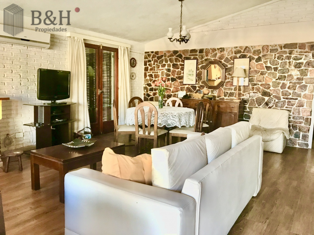 Los Angeles - GoPunta - Portal Inmobiliario de Punta del Este - Maldonado