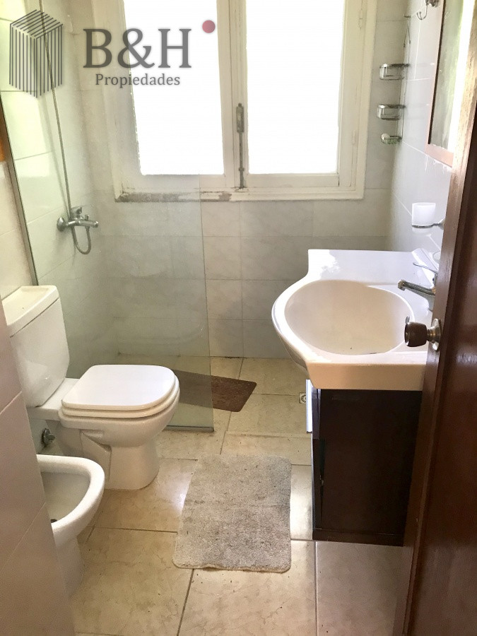 Casa ID.736 - Punta del Este, área comercial Pda. 5